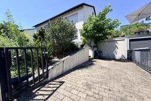 ***Seltene Gelegenheit in Bergen-Enkheim: Zwei Doppelhaushälften mit großem Entwicklungspotenzial*** – 60388 Bergen-Enkheim, Frankfurt am Main – Vorschaubild 6