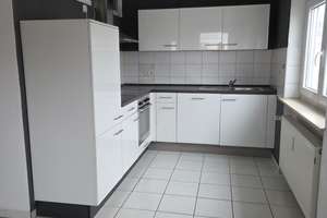 Vermiete schöne 2 Zimmerwohnung in Singen 78224 Südstadt