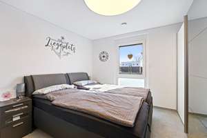 Neuwertiges modernes Townhouse in KFW 40 Standard A+ mit hübscher Terrasse und 2 Stellplätzen – Die vollständige Adresse der Immobilie erhältst du vom Anbieter., 23866 Nahe – Vorschaubild 23