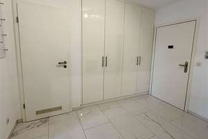 Renovierte 3-Zi.-Wohnung mit Loggia in beliebter Wohnlage in Erlangen – 91056 Heiligenloh, Erlangen – Vorschaubild 8