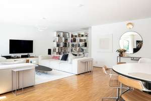 Wahre Rarität in Stuttgart - wunderschönes Einfamilienhaus mit viel Platz und parkähnlichem Garten – Die vollständige Adresse der Immobilie erhältst du vom Anbieter., 70437 Zuffenhausen-Im Raiser, Stuttgart – Vorschaubild 14