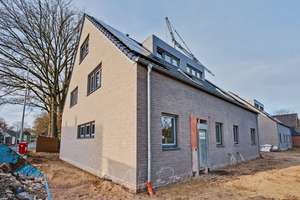 Neu Fertiggestellte Doppelhaushälfte inkl. Grundstück und Carport in Rheine – Die vollständige Adresse der Immobilie erhältst du vom Anbieter., 48432 Rheine – Vorschaubild 2