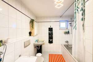 Charmante, vermietete 2-Zi.-Erdgeschosswohnung mit Gartenanteil in ruhiger Lage von München-Allach – Die vollständige Adresse der Immobilie erhältst du vom Anbieter., 80999 Untermenzing, München – Vorschaubild 10