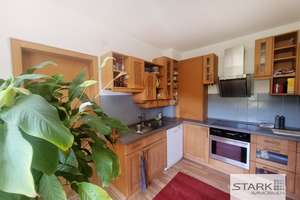 Sofort frei - Wohnung mit Terrasse, Gartennutzung, EBK und Garage – Die vollständige Adresse der Immobilie erhältst du vom Anbieter., 97268 Kirchheim – Vorschaubild 2