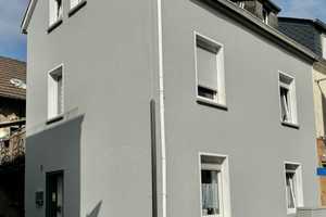 Bezahlbares Haus mit Carport, Nebengebäude – Mayen-Koblenz (Kreis) – Vorschaubild 1
