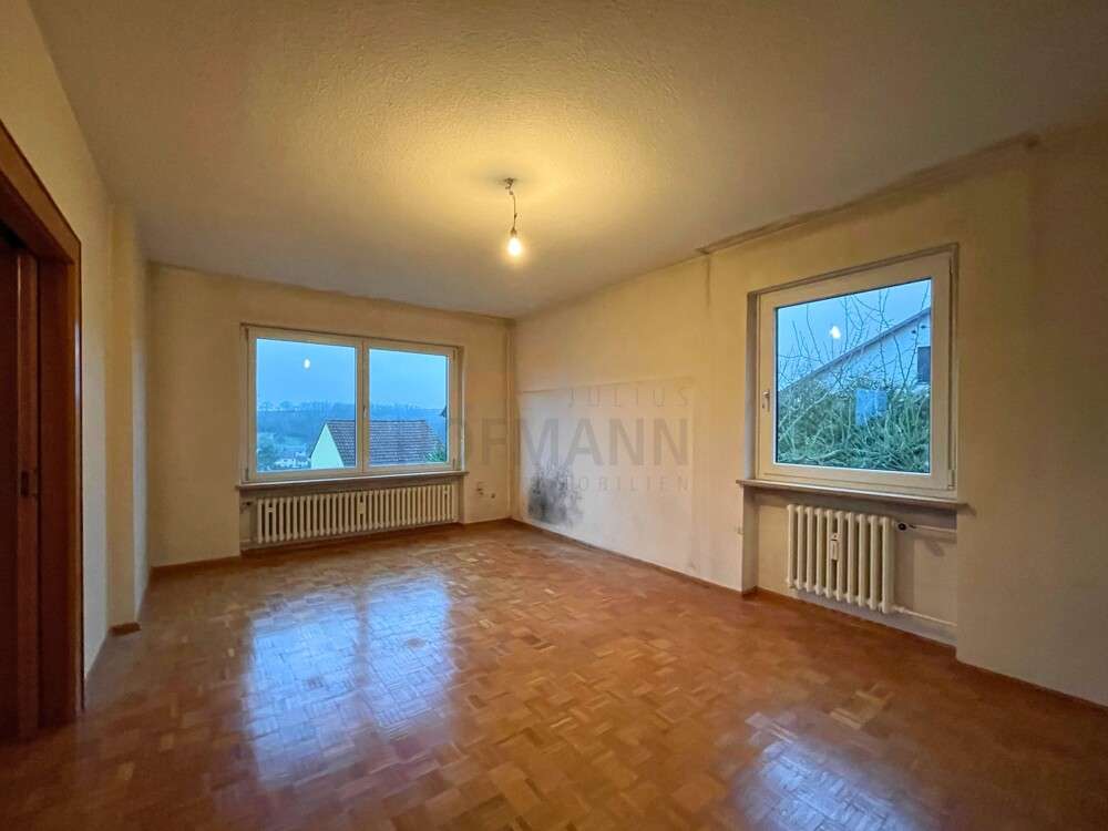 Immobilie in Dittelbrunn - Freiraum-Traum in Dittelbrunn: Charmantes Haus, Garten-Oase & Garage. Viel Platz zum Leben&Genießen! - Bild 5