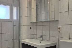 Wohnen in ruhiger Lage! von Cannstatt -Helle 2-Zi-Wohnung mit Loggia! – Die vollständige Adresse der Immobilie erhältst du vom Anbieter., 70374 Schmidener Vorstadt, Stuttgart – Vorschaubild 5