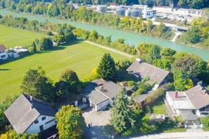 Familienparadies mit zwei Wohneinheiten und vielseitigem Nutzungskonzept – Die vollständige Adresse der Immobilie erhältst du vom Anbieter., 84478 Waldkraiburg – Vorschaubild 2