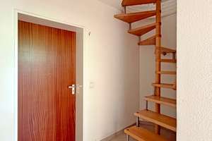 gepflegte Maisonettwohnung zum Kauf in Hamburg Lokstedt - Wentzel – Die vollständige Adresse der Immobilie erhältst du vom Anbieter., 22529 Lokstedt, Hamburg – Vorschaubild 8