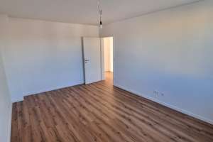 Frisch Sanierte Maisonette-Wohnung – Nikolaistrasse 35, 47055 Wanheimerort, Duisburg – Vorschaubild 7
