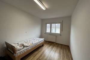 Modernes Reihenhaus: 130 m² Wohnfläche in Frankfurt-Niederursel – Die vollständige Adresse der Immobilie erhältst du vom Anbieter., 60439 Niederursel, Frankfurt am Main – Vorschaubild 7