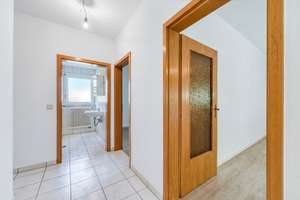 +++ direkt am Waldrand - 12 m² Süd-Balkon - Erdgeschoss - 2,70 Raumhöhe - 2-FH mit Eigentümer +++ – Am Stadtpark 26, 70435 Zuffenhausen-Am Stadtpark, Stuttgart – Vorschaubild 20