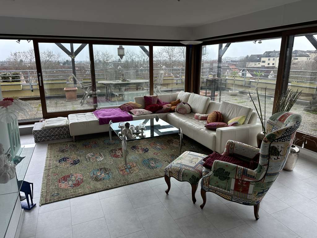 Exklusive Penthouse-Wohnung in zentaler Lage von Weinheim