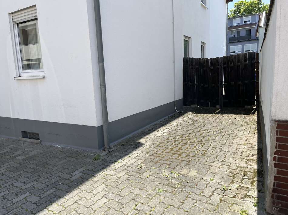 KFZ-Stellplatz