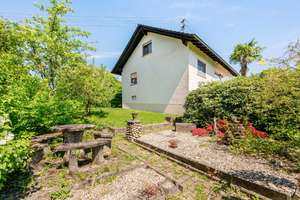 Gepflegtes Zweifamilienhaus auf Traumgrundstück im Rebland – Die vollständige Adresse der Immobilie erhältst du vom Anbieter., 76534 Varnhalt, Baden-Baden – Vorschaubild 18