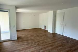 1 NKM FREI: Moderne 2-Zimmer-Wohnung mit Balkon in Solingen – Bahnhofstraße 14, 42651 Solingen-Mitte, Solingen – Vorschaubild 3