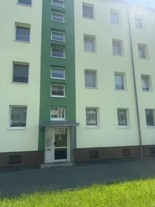 Zuhause mit vier Zimmern in Oelsnitz