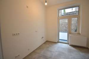 Rheinlage! Sanierte 2-Zi-Whg mit Balkon & Altbaucharme  – Werftstraße 1, 40549 Heerdt, Düsseldorf – Vorschaubild 8