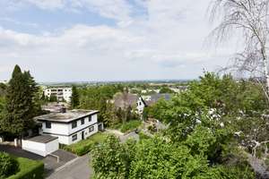 Großzügiges Familienhaus mit Fernblick und Doppelgarage in Bonn-Duisdorf – Die vollständige Adresse der Immobilie erhältst du vom Anbieter., 53123 Duisdorf, Bonn – Vorschaubild 3