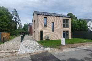 Property thumbnail 9