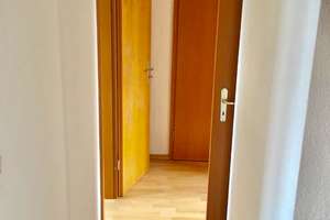 Helle 2,5-Zimmer-DG-Wohnung in Uninähe! Traumlage mitten in Regensburg-Kumpfmühl – Am Mühlbach 13, 93051 Kumpfmühl-Ziegetsdorf-Neuprüll, Regensburg – Vorschaubild 4