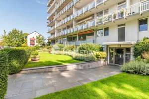 Durchdachter Grundriss & urbane Ruhe: modernisiertes Wohlfühldomizil mit zwei Loggien in Bestlage – Die vollständige Adresse der Immobilie erhältst du vom Anbieter., 40474 Golzheim, Düsseldorf – Vorschaubild 14