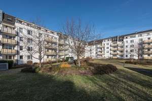 ** 2-Raum Wohnung mit schönem Balkon ** – Glauchauer Straße 35, 9113 Schloßchemnitz, Chemnitz – Vorschaubild 5