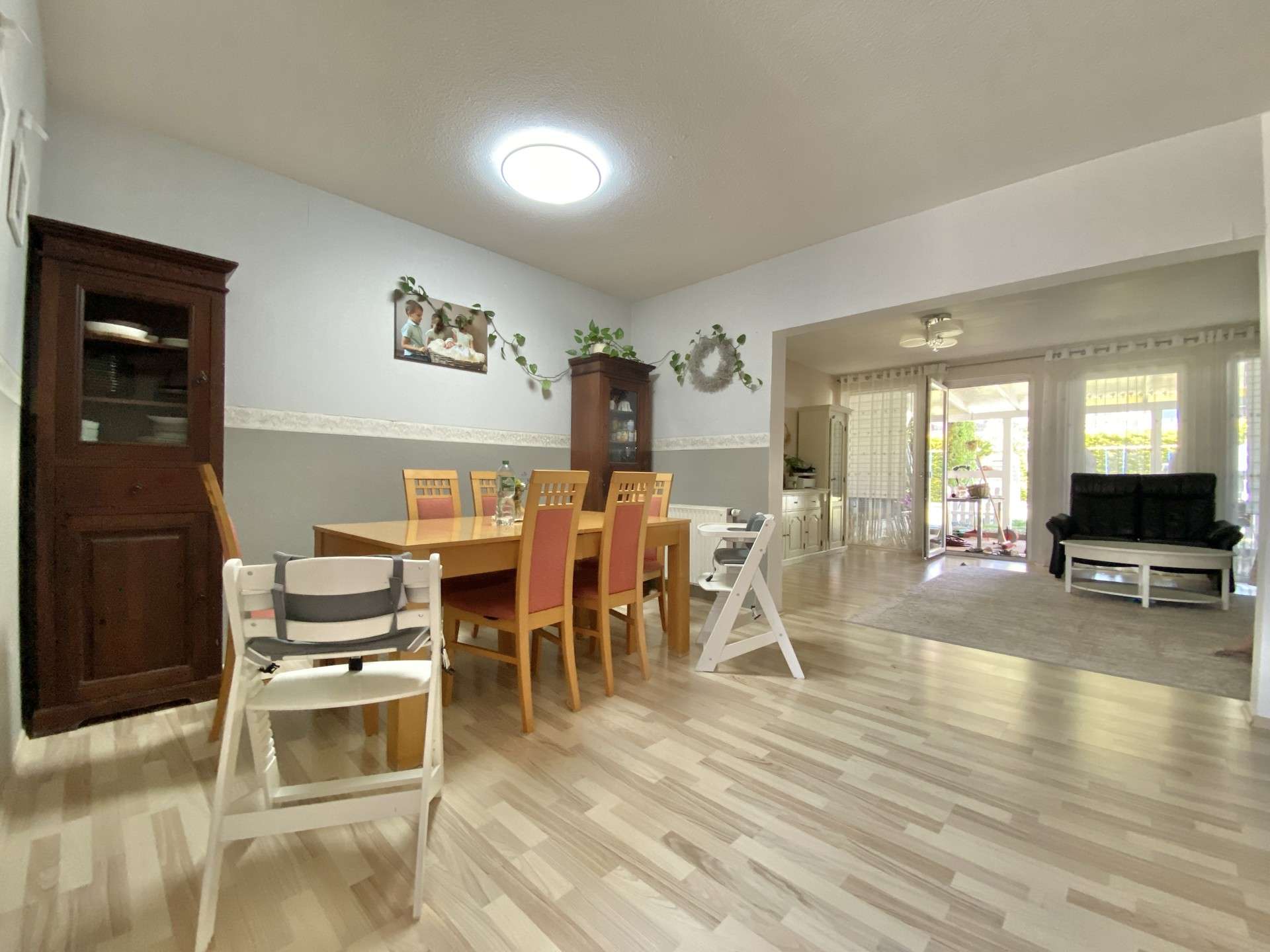 Immobilie in Espelkamp - Familienfreundliches Reihenhaus mit 5 SZ & Garten - nur für kinderreiche Familien mit WBS /Anleger - Bild 1