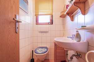 Charmantes Einfamilienhaus mit Einliegerwohnung – 
Großzügiges Wohnen mit Weitblick – Waldshut (Kreis) – Vorschaubild 11