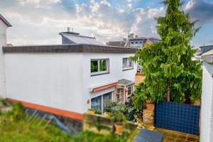 Wohlfühlen: Gepflegtes EFH nahe Rhein mit Kamin & Terrasse in Oestrich-Winkel – Die vollständige Adresse der Immobilie erhältst du vom Anbieter., 65375 Oestrich-Winkel – Vorschaubild 10