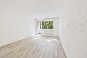 Sofort bezugsfrei! Attraktive 3-Zimmer-Wohnung mit Loggia in gefragter Waldstadt-Lage – Die vollständige Adresse der Immobilie erhältst du vom Anbieter., 76139 Waldstadt, Karlsruhe – Vorschaubild 2