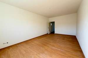 Sanierte Einzimmerwohnung! – Augustenstraße 32, 24143 Gaarden-Ost, Kiel – Vorschaubild 3