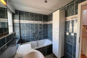 Einmalige Gelegenheit
Charmantes Reihenendhaus mit DG. Studio Hochgratblick Bestlage von Oberstaufe – Die vollständige Adresse der Immobilie erhältst du vom Anbieter., 87534 Oberstaufen – Vorschaubild 25