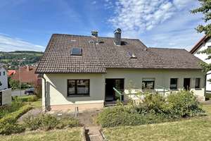 Besonderes Wohnhaus mit Einliegerwohnung – durchdachte Aufteilung mit Zwischengeschossen in Hilders – Die vollständige Adresse der Immobilie erhältst du vom Anbieter., 36115 Hilders – Vorschaubild 7