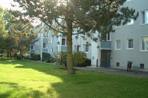 Hell durchflutete 3-Zimmer-Wohnung – Zur Anmietung ist ein WBS der EOF-Stufe III erforderlich!!! – Söderblomstr. 28, 90439 Sündersbühl, Nürnberg – Vorschaubild 2