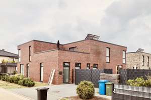 Moderne Doppelhaushälfte mit Garten, Dachterrasse, Wärmepumpe, Solar, Wallbox, Glasfaser in Danndorf – Die vollständige Adresse der Immobilie erhältst du vom Anbieter., 38446 Neuhaus, Wolfsburg – Vorschaubild 2
