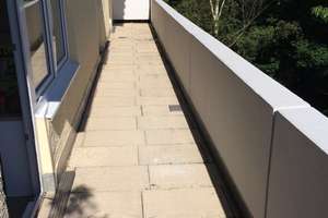Helle und ruhige 3,5 Zi. Wohnung, Parkett, umlaufender W/N-Balkon, Aufzug, Keller, Mü.-Solln – 81477 Solln, München – Vorschaubild 9