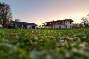 Wohnen im Chalet! Hier beginnt der Urlaub schon ZUHAUSE, 98% autark, +Halle für Hobby od. Lager – Die vollständige Adresse der Immobilie erhältst du vom Anbieter., 94152 Neuhaus am Inn – Vorschaubild 3