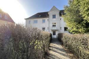 Helle 2 Zimmer-Wohnung mit Tageslichtbad und Dusche – Josephstraße 2a, 23569 Kücknitz, Lübeck – Vorschaubild 1