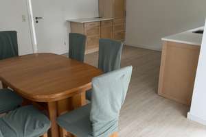 Helle 3-Zimmer-Erdgeschosswohnung (75 qm) mit Balkon & Tageslichtbad in Köln-Godorf – ab sofort!