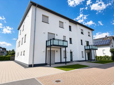 Wohngefühl mit Ausblick: moderne 2 Zimmer Wohnung mit Dachterrasse!!