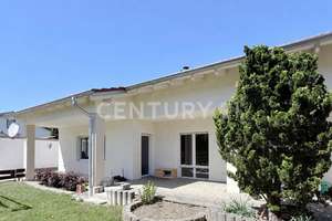 Barrierefreies Wohnen in ruhiger Lage – Bungalow mit Süd-Terrasse, Garten & Garage – Die vollständige Adresse der Immobilie erhältst du vom Anbieter., 84508 Burgkirchen an der Alz – Vorschaubild 2