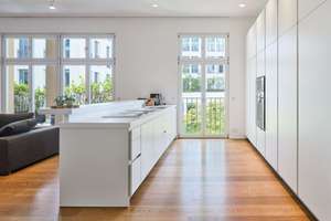 MODERNE LUXUSWOHNUNG AUF DER BELETAGE AM HOFGARTEN – Die vollständige Adresse der Immobilie erhältst du vom Anbieter., 40211 Stadtmitte, Düsseldorf – Vorschaubild 12