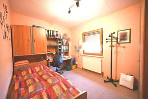 Einfamilienhaus mit Einliegerwohnung – Wohnen in ruhiger, naturnaher Lage! – Die vollständige Adresse der Immobilie erhältst du vom Anbieter., 53547 Hausen (Wied) – Vorschaubild 12