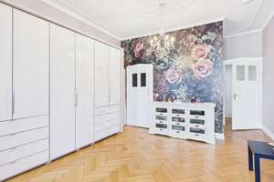 Stilvolle 4-Zimmer-Altbauwohnung mit zwei Balkonen, Aufzug und außergewöhnlichem Raumgefühl – Die vollständige Adresse der Immobilie erhältst du vom Anbieter., 76185 Weststadt, Karlsruhe – Vorschaubild 16