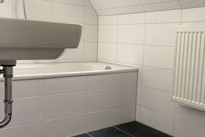 Auf, nach Heisingen! Urgemütliche, renovierte 2 Zimmer im DG (2.OG) – Malmedystr. 38, 45259 Heisingen, Essen – Vorschaubild 8