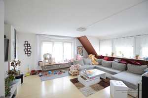 Wohnen & Vermieten unter einem Dach – Zweifamilienhaus in begehrter Lage – Nürnberg – Vorschaubild 3