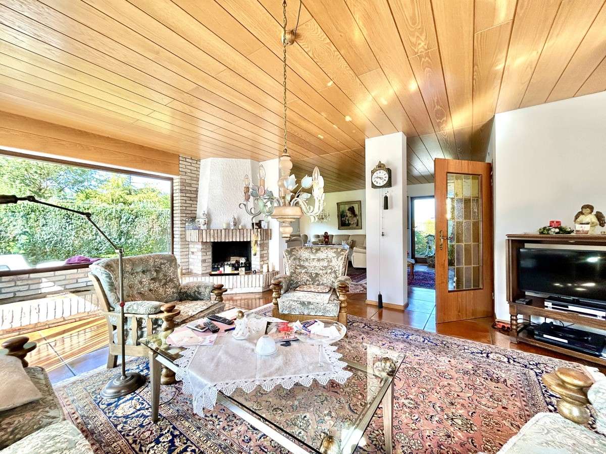 Immobilie in Betzdorf - **Hochwertiges Einfamilienhaus mit Pool in ruhiger Höhenlage von Betzdorf** - Bild 7