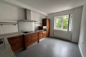 SEHR SCHÖNES EINFAMILIENHAUS MIT STELLPLATZ, DACHTERRASSE UND EINLIEGERWOHNUNG IN KLETTENBERG – Die vollständige Adresse der Immobilie erhältst du vom Anbieter., 50939 Klettenberg, Köln – Vorschaubild 10
