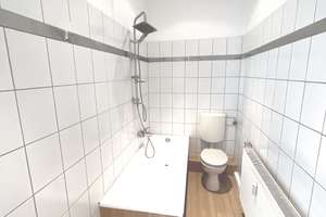 Renovierte 2,5-Zimmer-Wohnung mit Küche u. Wintergarten in Frohnhausen – Kuglerstrasse 31, 45144 Frohnhausen, Essen – Vorschaubild 19